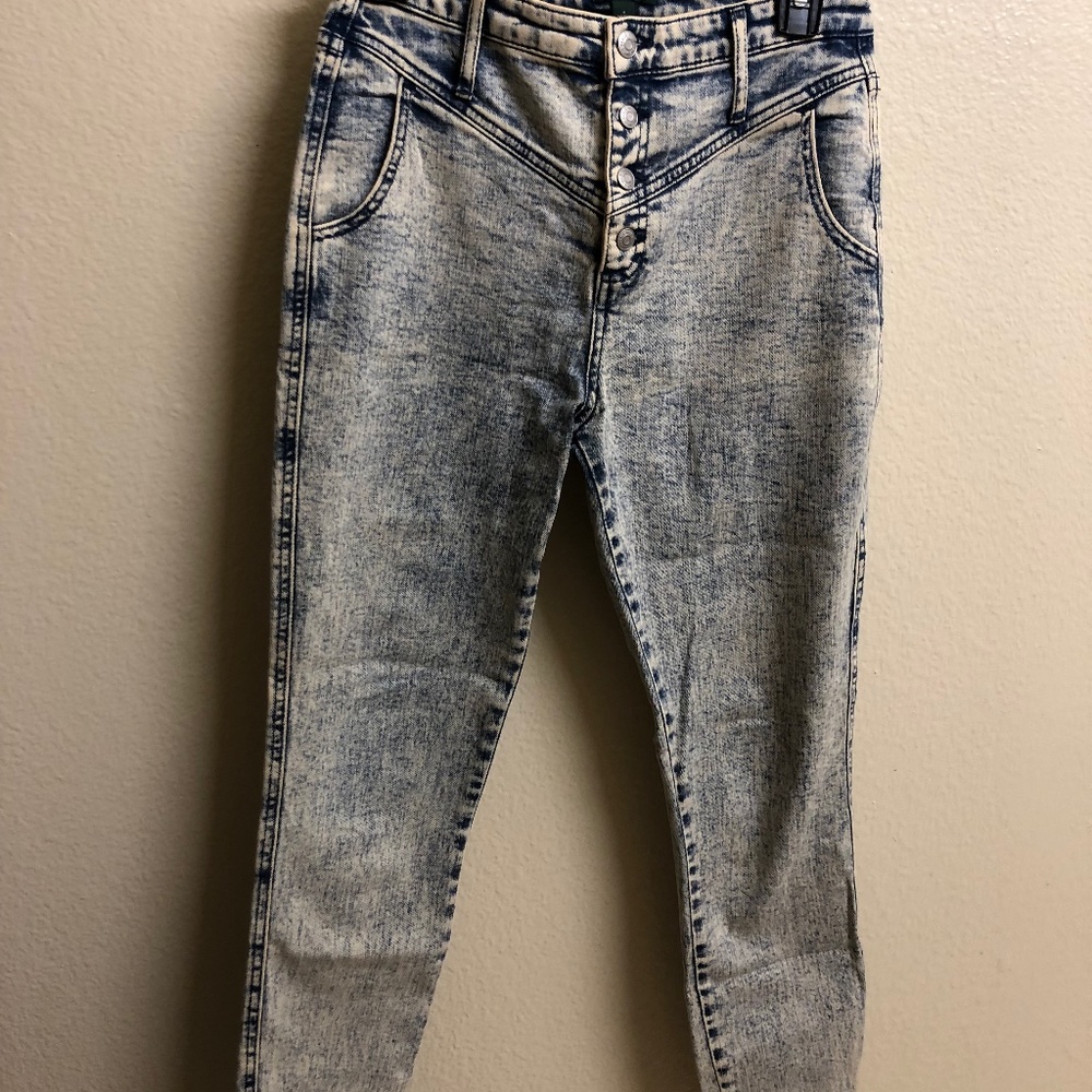 90's Acid Wash Skinny Jeans